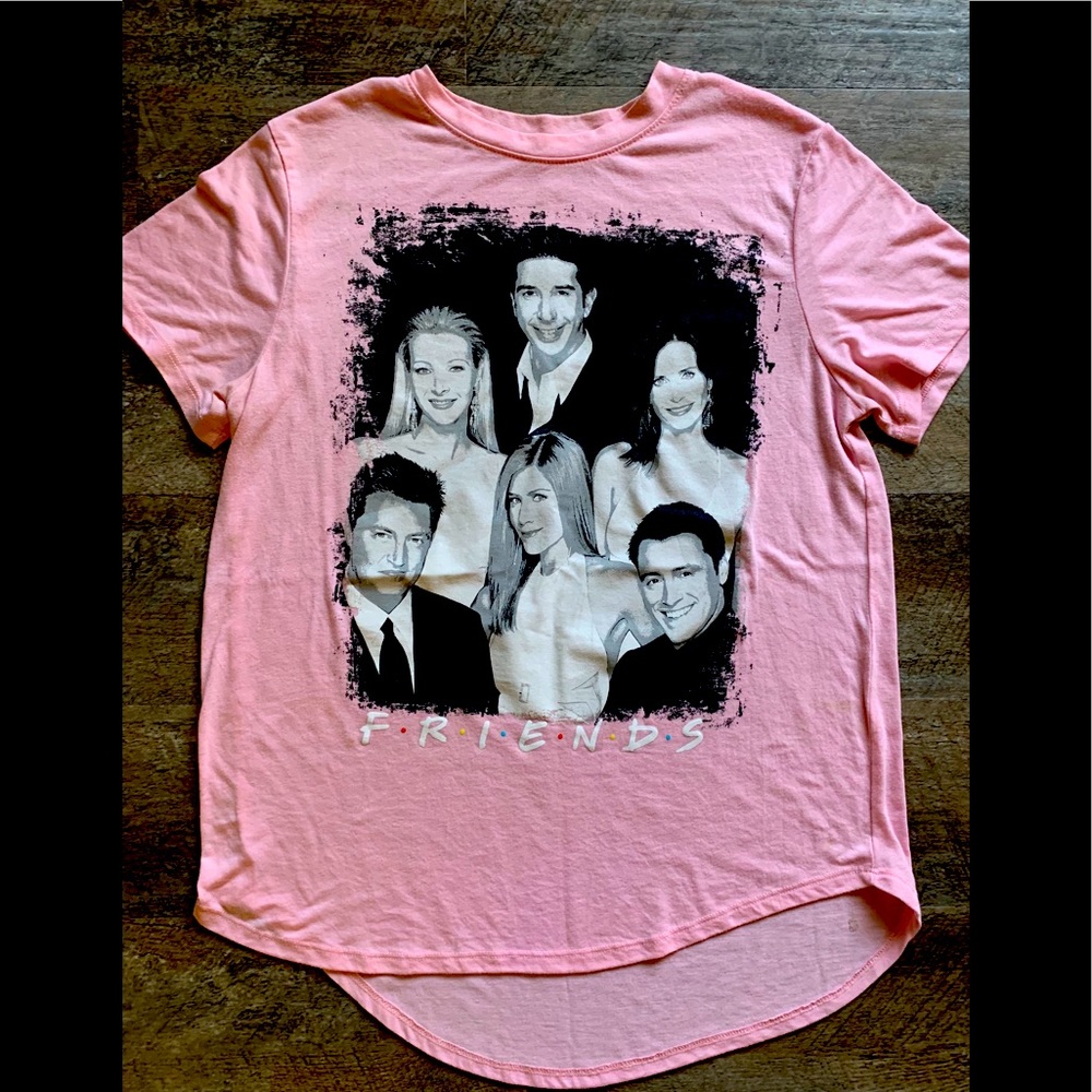 Graphic tee